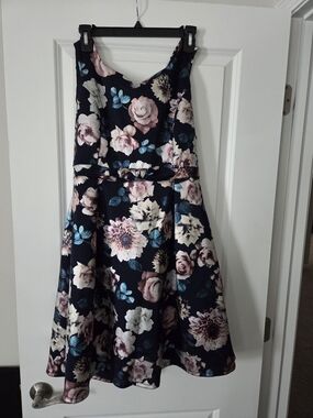 Stella & Julie Floral Fit-and-Flare Dress - Size 14